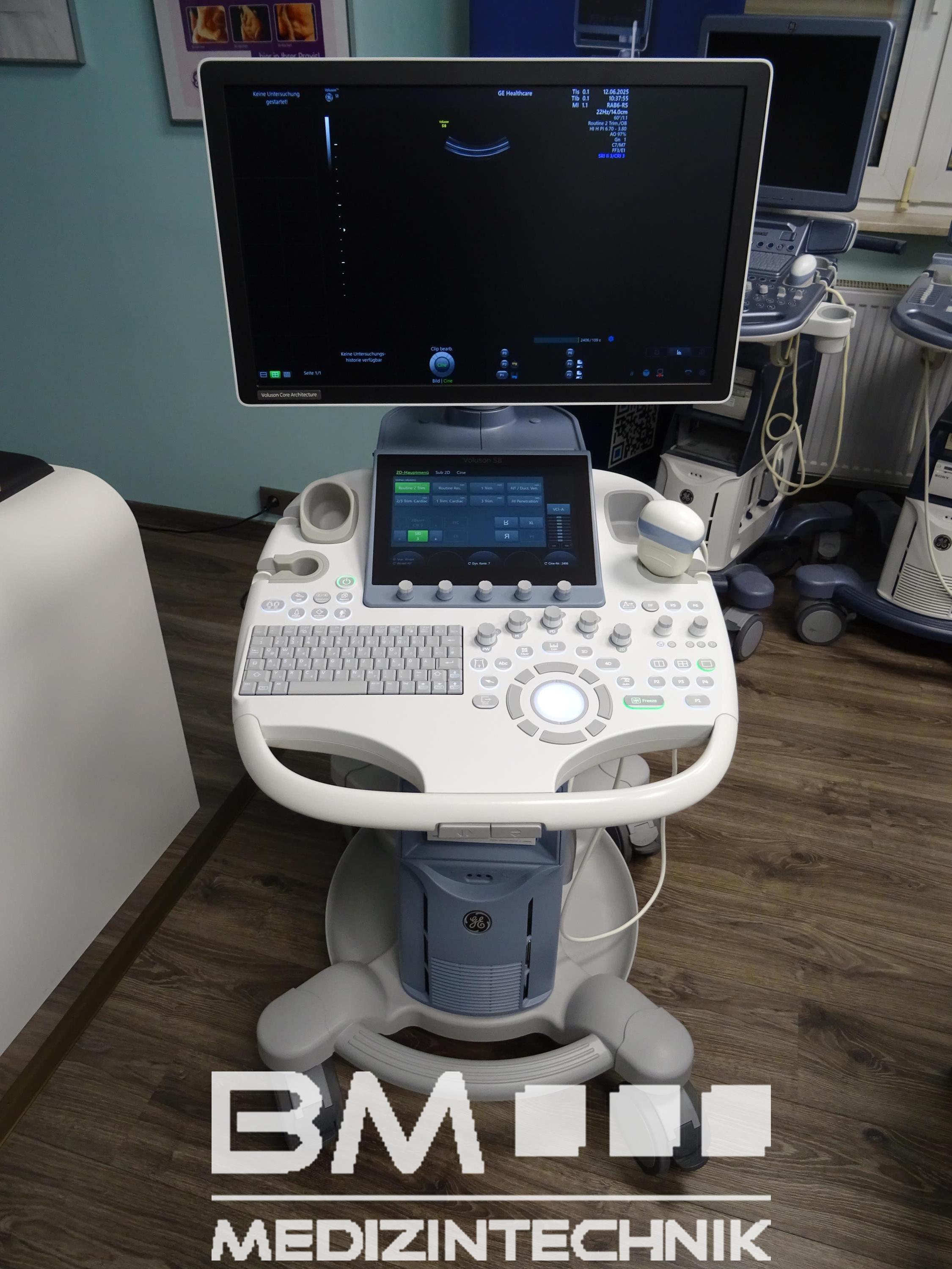 GE Voluson S8 touch GE Voluson S8 touch